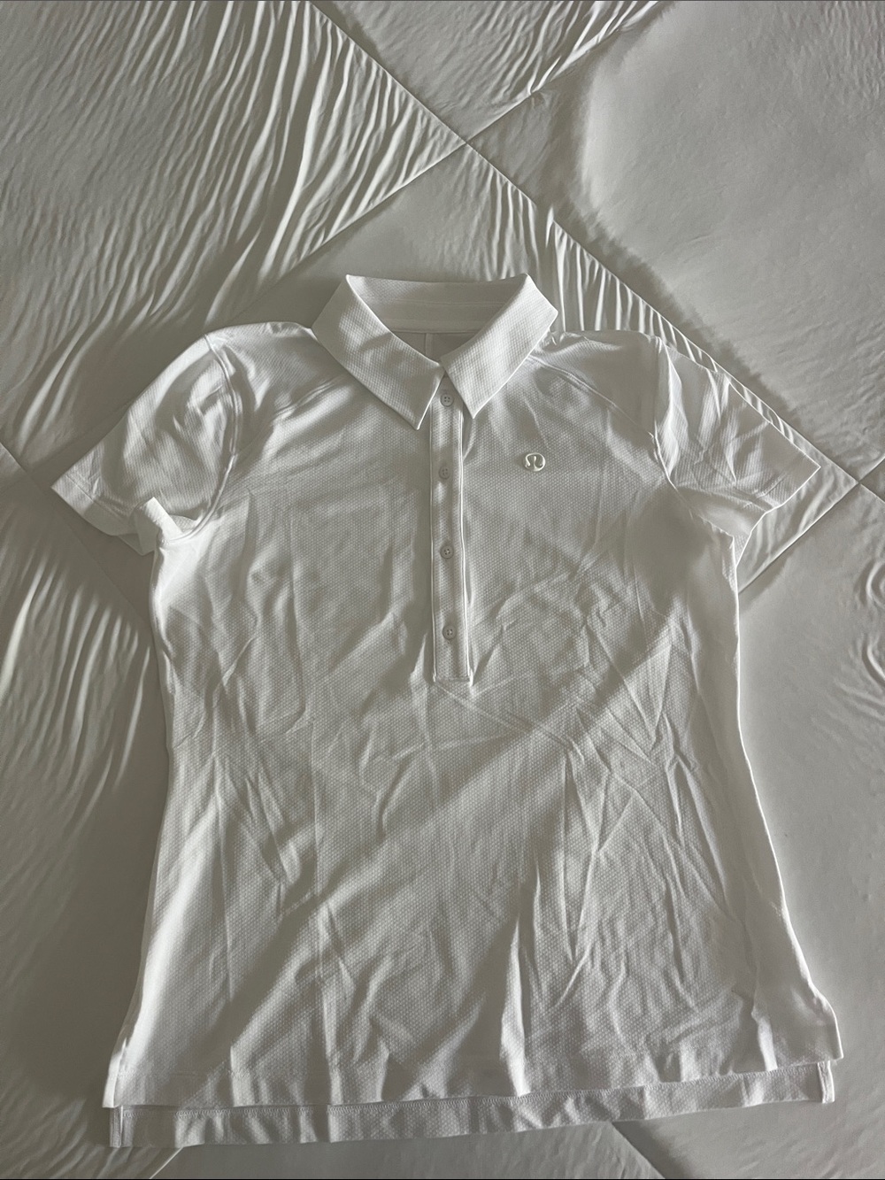 Size 4 White Lululemon Short Sleeve Polo